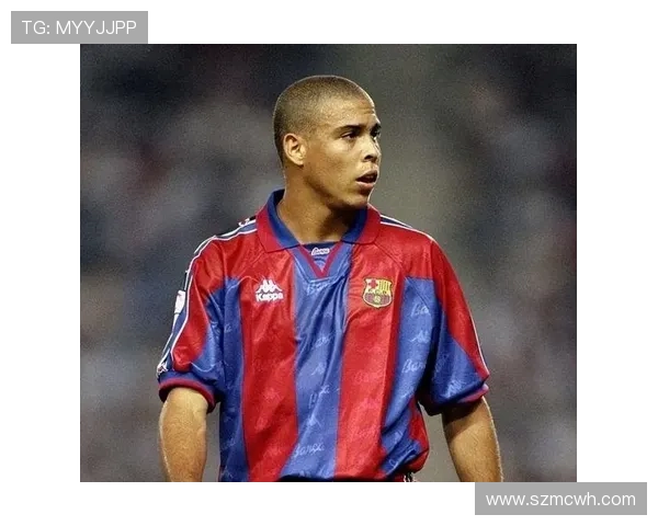 光头足球明星的传奇人生与赛场风采揭秘，十位球星的故事与成就分享